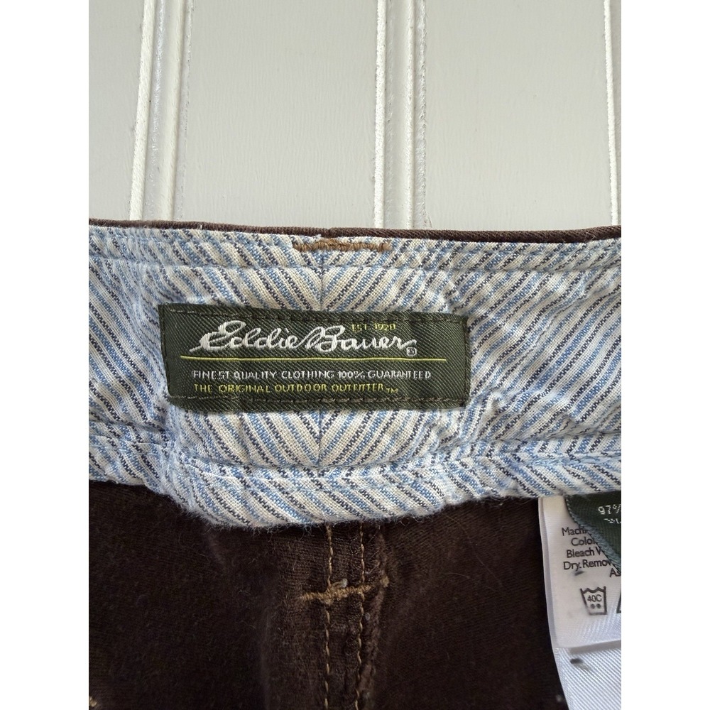 Eddie Bauer Bermuda Shorts Women's 8 Brown Cotton Stretch Pockets - Picture 8 of 10